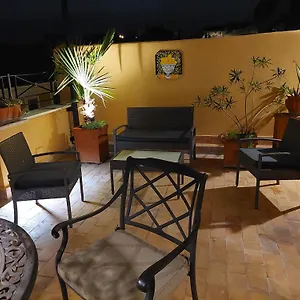  Apartment Anita